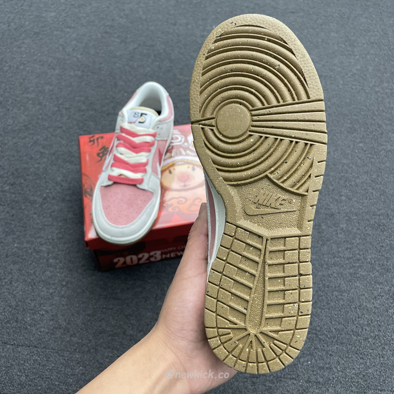 Nike Sb Dunk Low Se 85 Double Swoosh Grey Pink Rabbit Do9457 117 (9) - www.newkick.vip